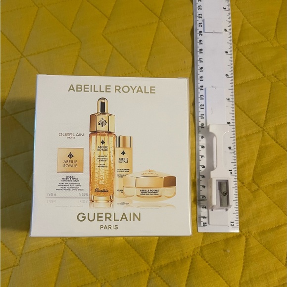 Guerlain Paris, Abeille Royale, DISCOVERY AGE-DEFYING PROGRAMME set New unopened - Picture 2 of 5